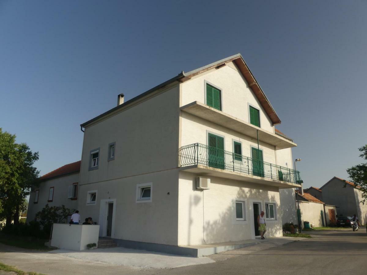 Apartment Fran Sonkovic Buitenkant foto