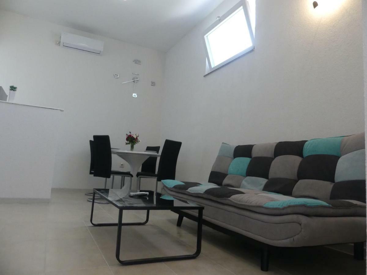 Apartment Fran Sonkovic Buitenkant foto